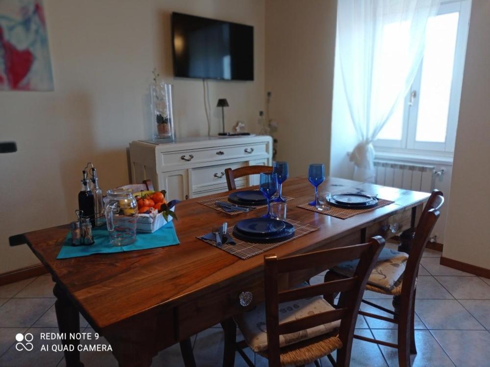 ピゾーニェCasa Delle Apiアパートメント エクステリア 写真