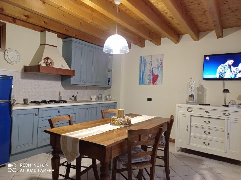 ピゾーニェCasa Delle Apiアパートメント エクステリア 写真
