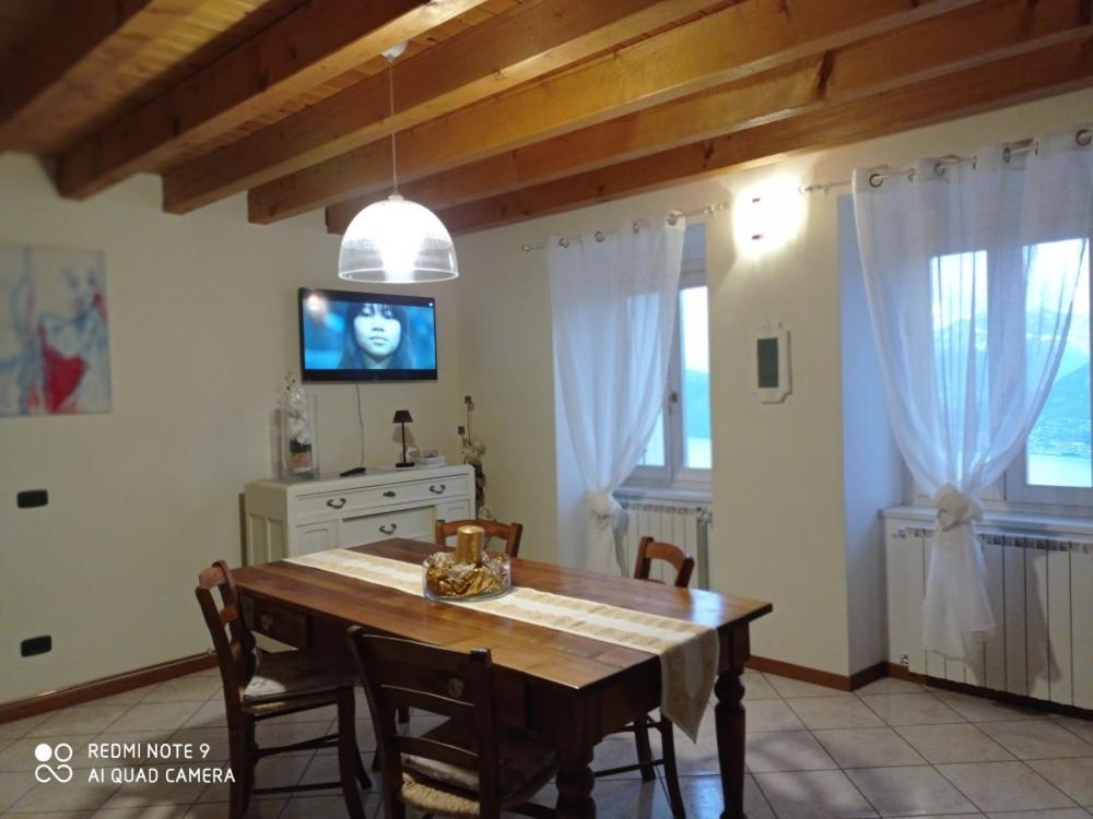 ピゾーニェCasa Delle Apiアパートメント エクステリア 写真