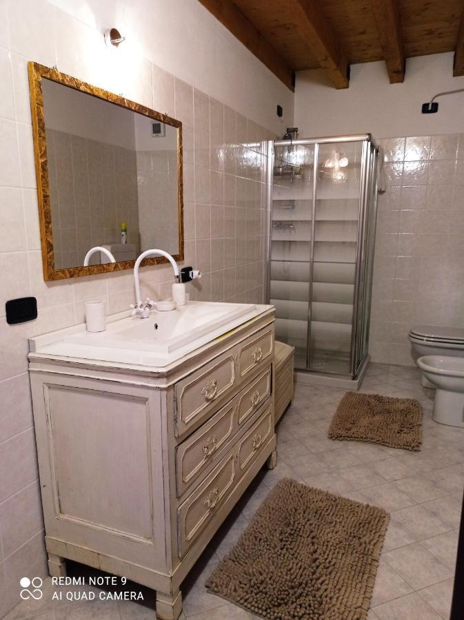 ピゾーニェCasa Delle Apiアパートメント エクステリア 写真